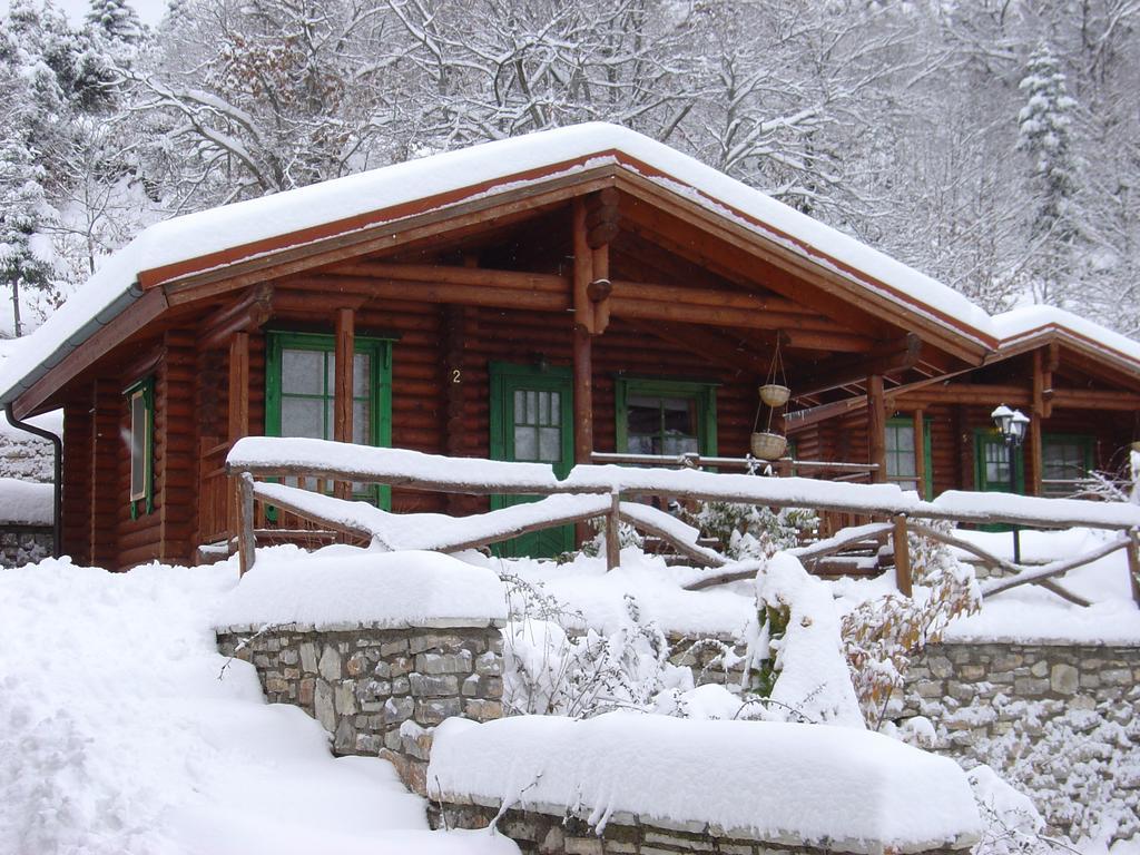 Xenios Chalet Ano Chora Exterior photo